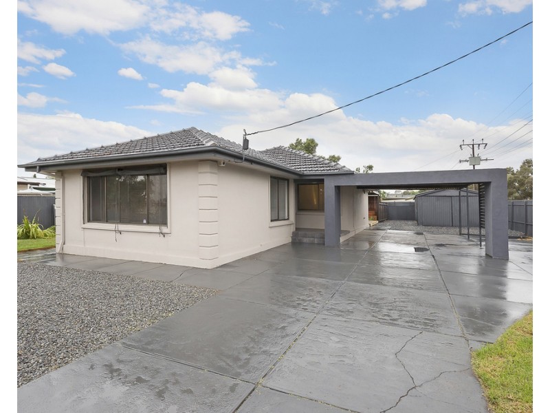 12 Redhill Road, Para Vista SA 5093