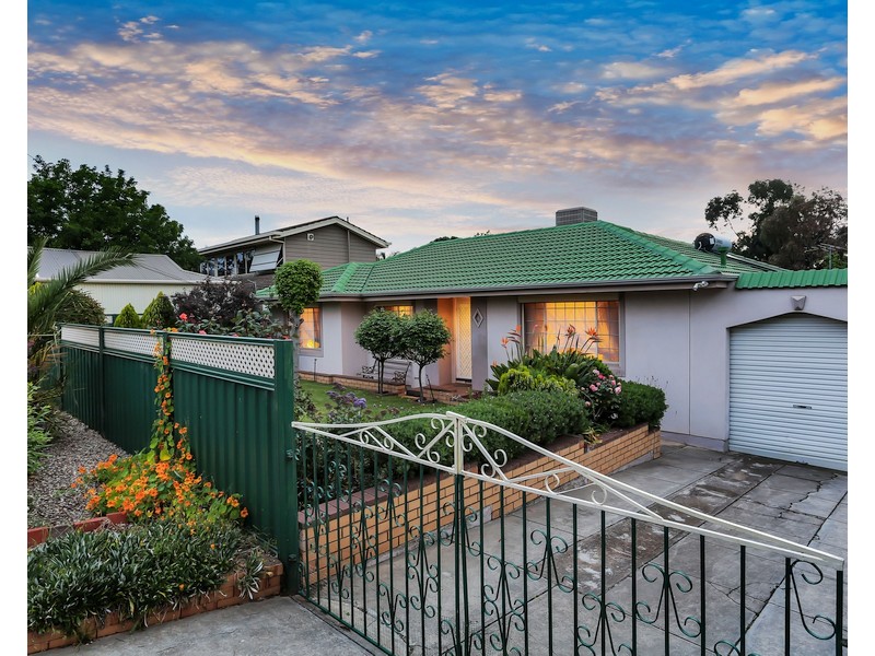 53 Buckley Crescent, Fairview Park SA 5126