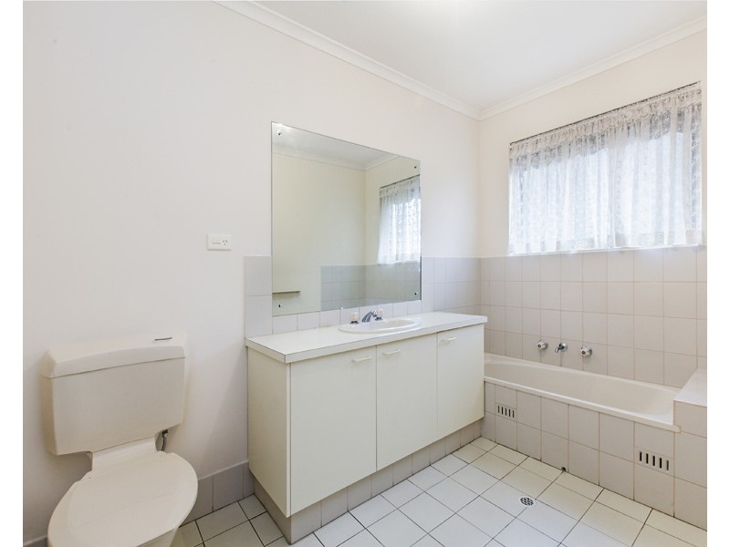 8/29 Greenfinch Court, Wynn Vale SA 5127