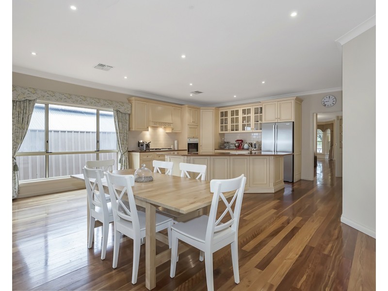 2 Silvereye Court, Tea Tree Gully SA 5091