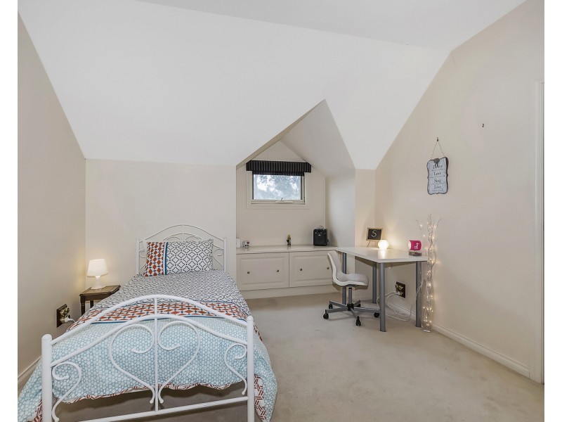 2 Silvereye Court, Tea Tree Gully SA 5091