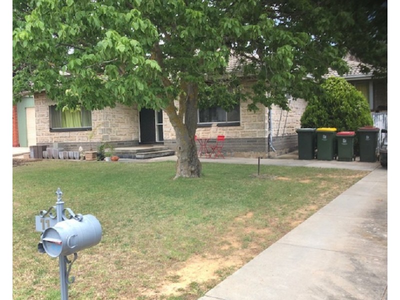 11 Quebec Drive, Modbury Heights SA 5092