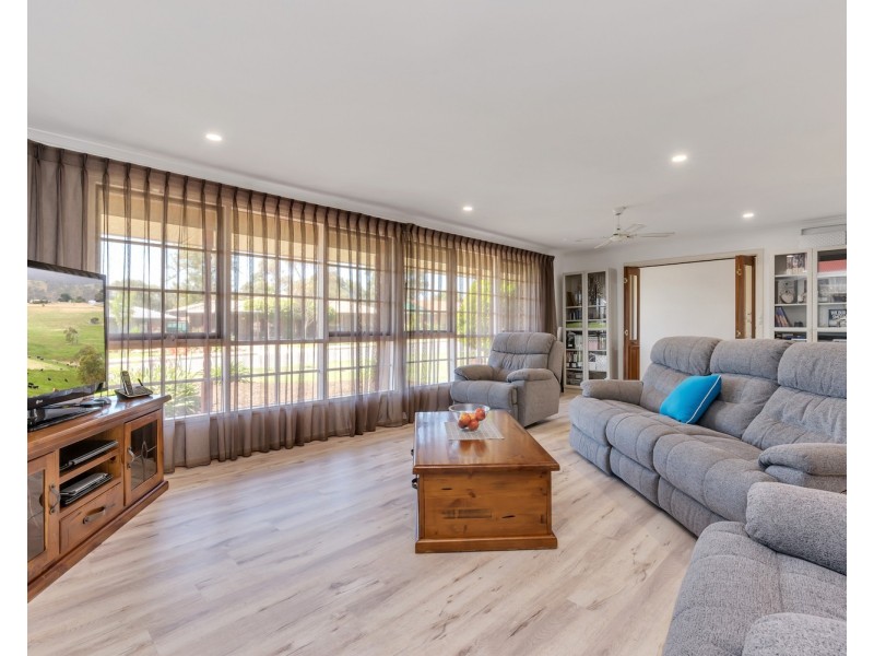 5 Curtin Avenue, St Agnes SA 5097