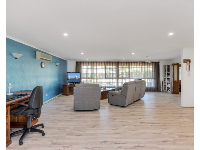 5 Curtin Avenue, St Agnes SA 5097