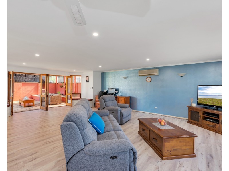 5 Curtin Avenue, St Agnes SA 5097