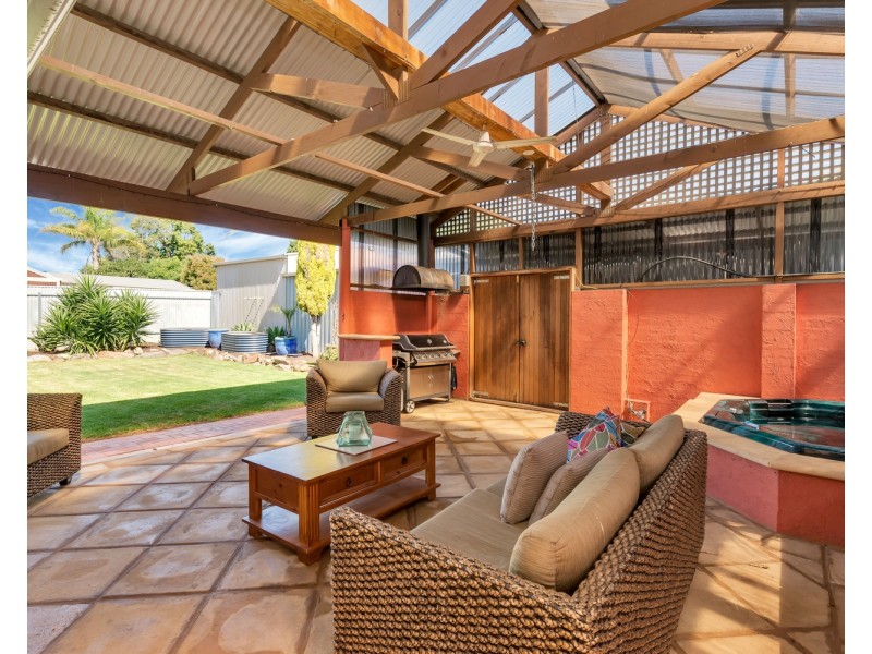 5 Curtin Avenue, St Agnes SA 5097