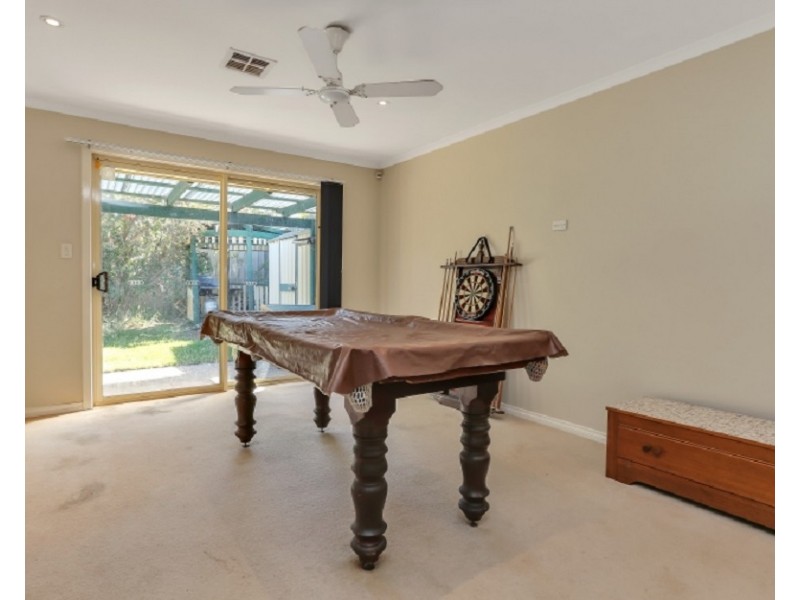 15 Newark Court, Greenwith SA 5125