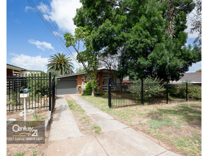 5 Rialto Ave, Para Hills SA 5096