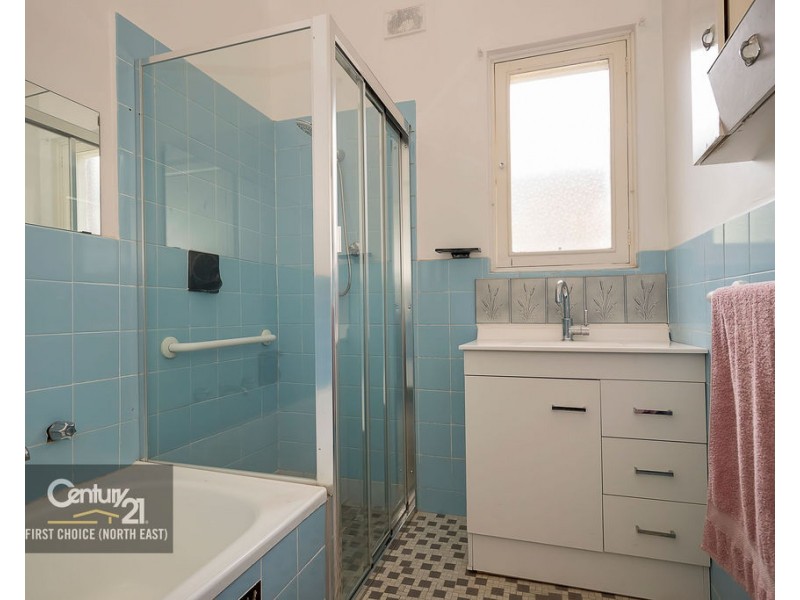 5 Rialto Ave, Para Hills SA 5096