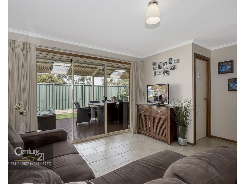 12 Chesterfield Walk, Hillbank SA 5112