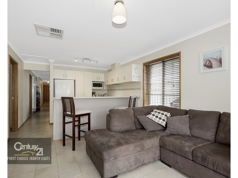 12 Chesterfield Walk, Hillbank SA 5112