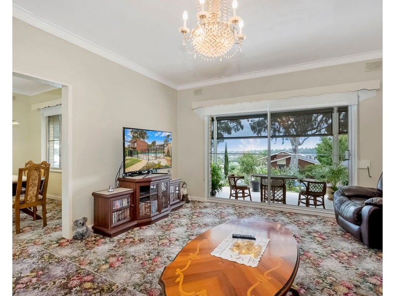 17 Hutchinson Avenue, Athelstone SA 5076