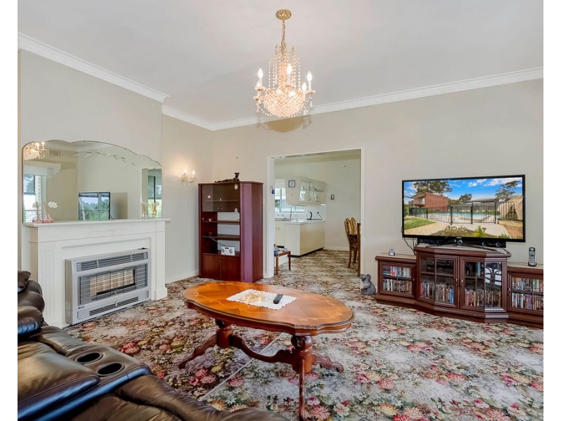 17 Hutchinson Avenue, Athelstone SA 5076