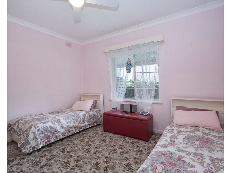 17 Hutchinson Avenue, Athelstone SA 5076