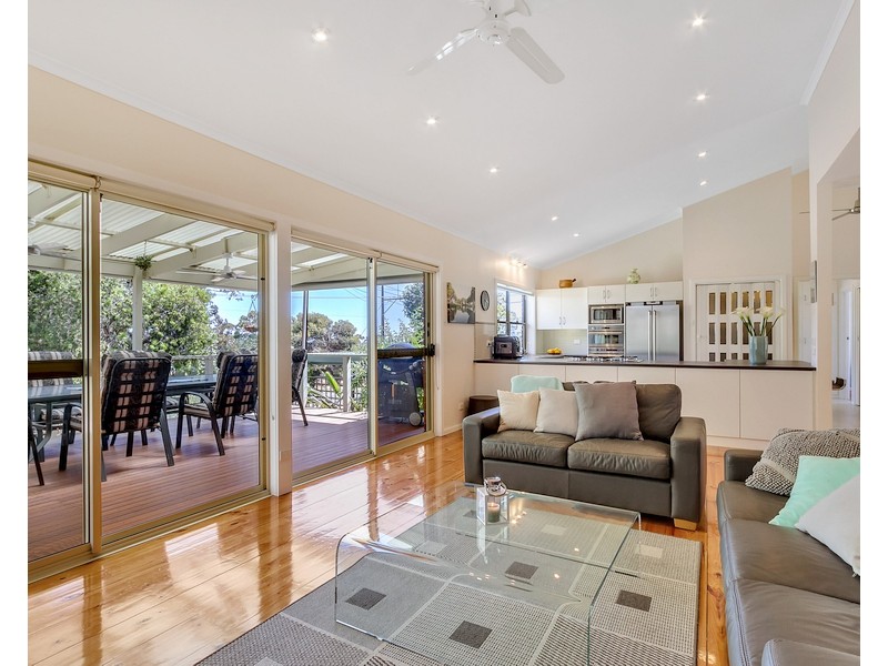 10 Tarni Street, Fairview Park SA 5126