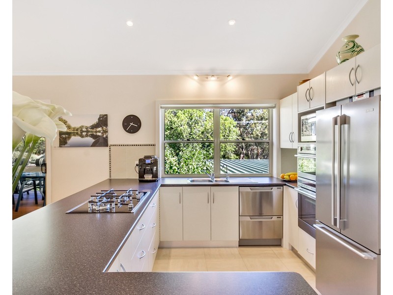 10 Tarni Street, Fairview Park SA 5126