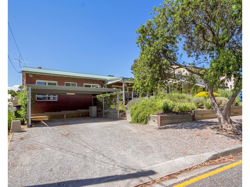 10 Tarni Street, Fairview Park SA 5126