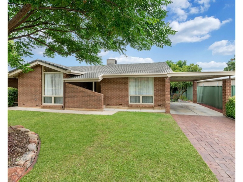 12 Barton Court, St Agnes SA 5097