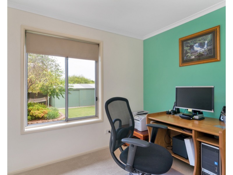 12 Barton Court, St Agnes SA 5097