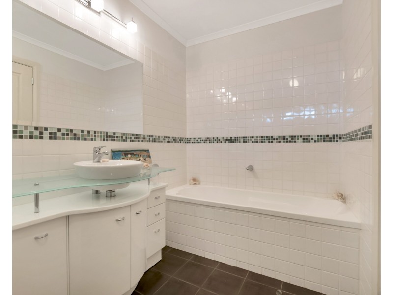 5 Macmahon Avenue, St Agnes SA 5097