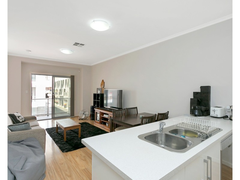 1/22 Euston Walk, Mawson Lakes SA 5095