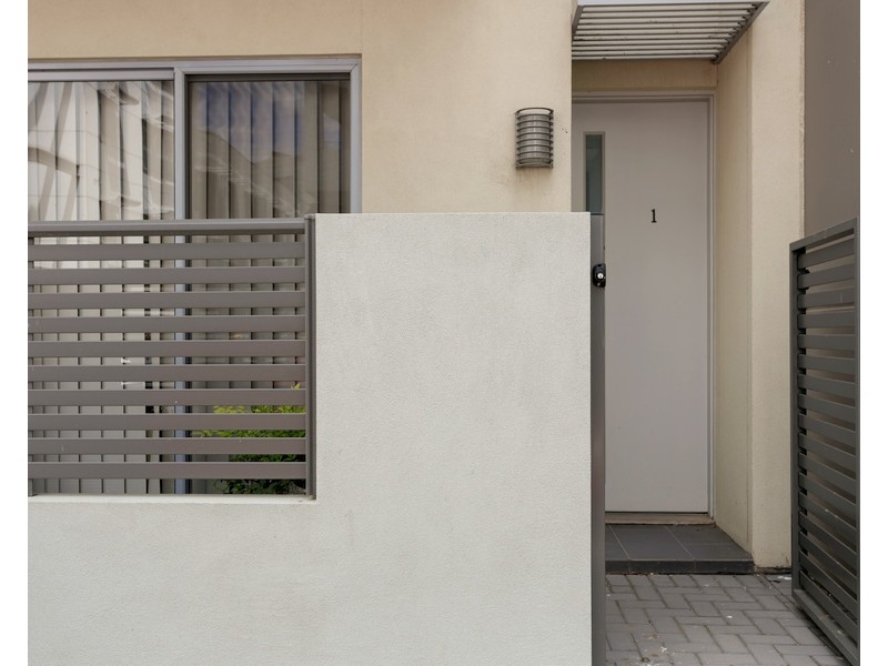 1/22 Euston Walk, Mawson Lakes SA 5095