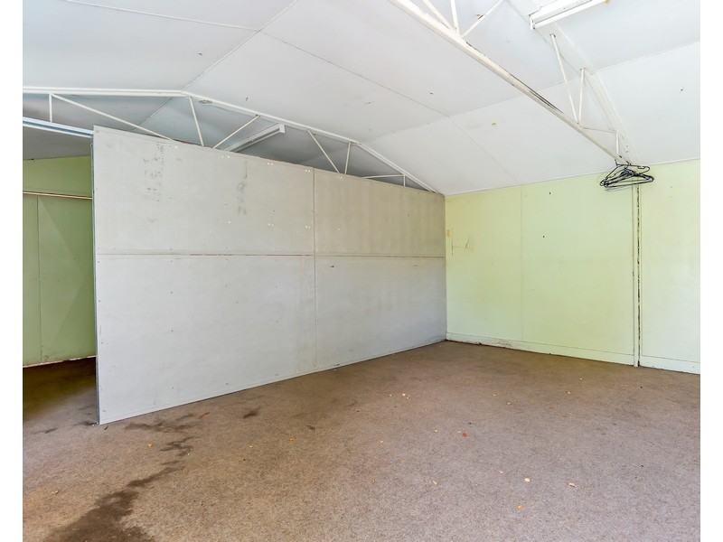 10  Oswald Crescent, Para Hills SA 5096