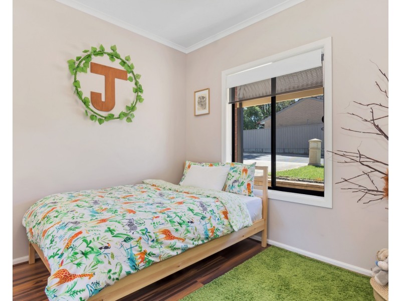 4 Oregan Crescent, St Agnes SA 5097