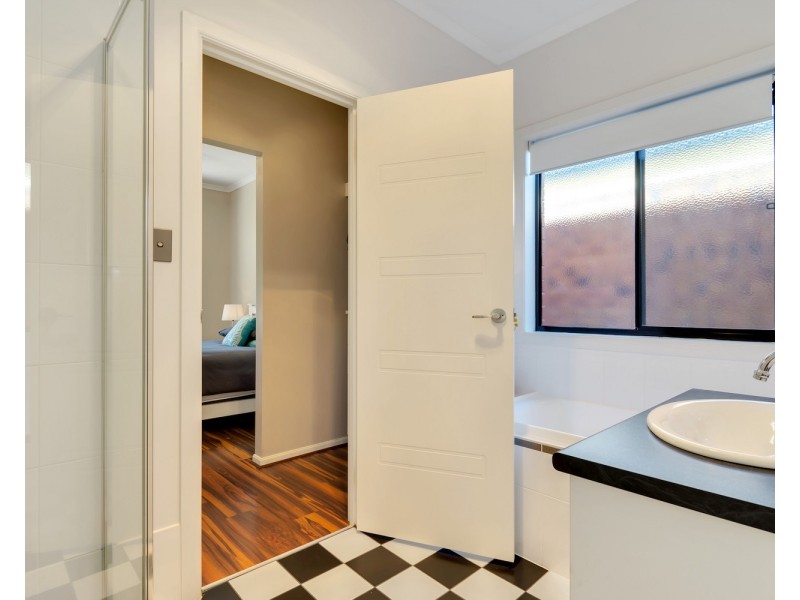 4 Oregan Crescent, St Agnes SA 5097