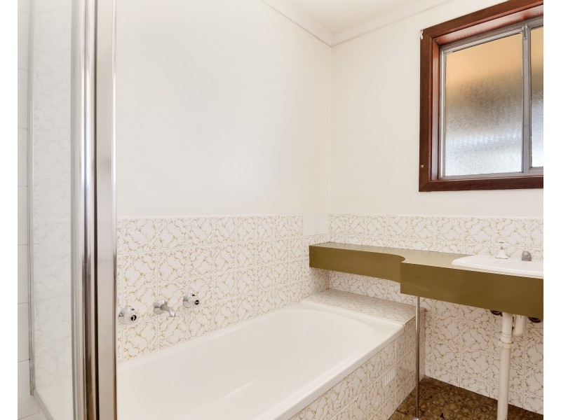 300 Milne Road, Modbury Heights SA 5092