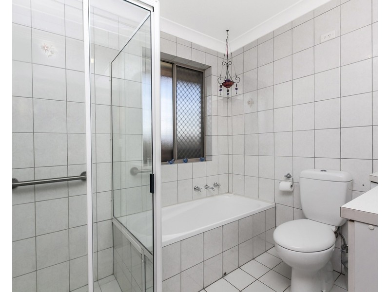 4/102 Spring Street, Queenstown SA 5014