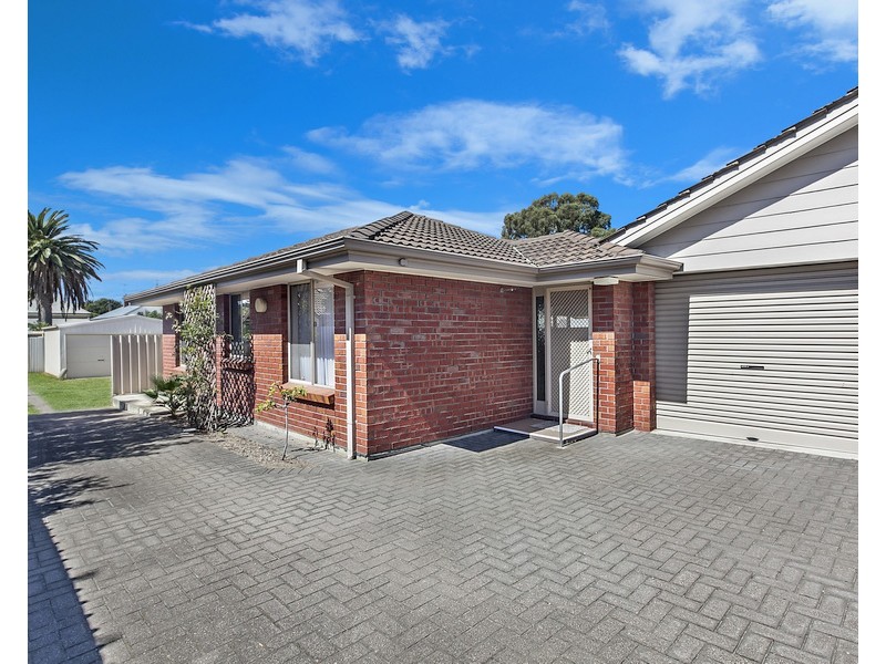 4/102 Spring Street, Queenstown SA 5014