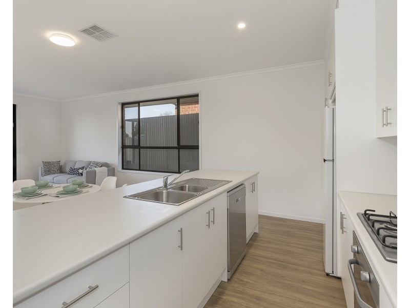 22 Hilltop Ave, Felixstow SA 5070