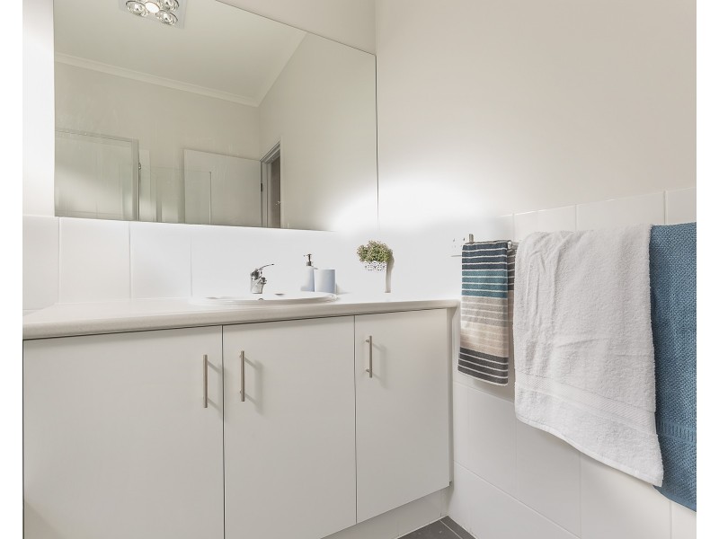 22 Hilltop Ave, Felixstow SA 5070