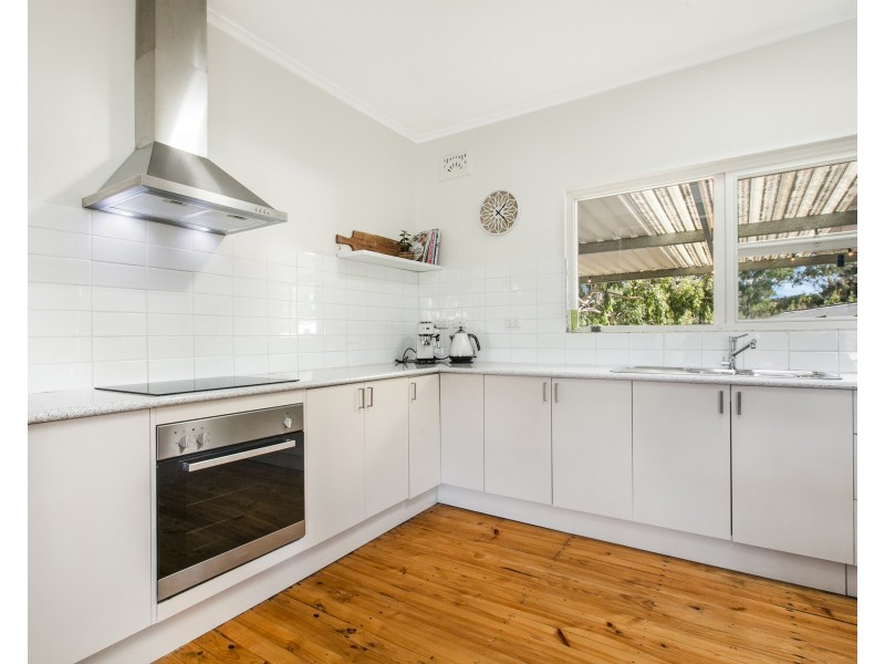 6 Redwood Avenue, Redwood Park SA 5097