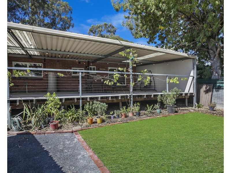 6 Redwood Avenue, Redwood Park SA 5097