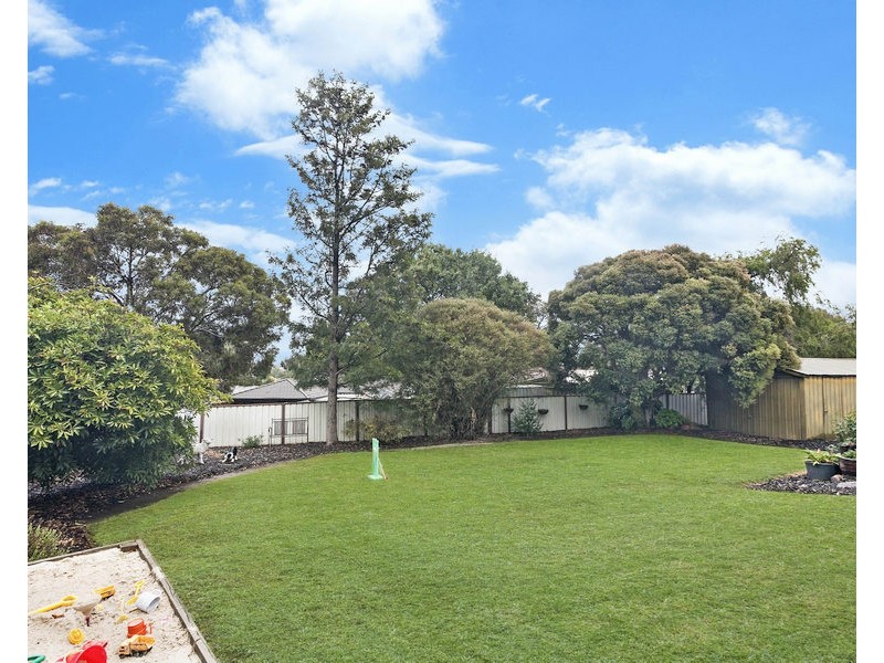 18 Dickerson Way, Redwood Park SA 5097