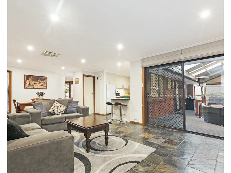 18 Dickerson Way, Redwood Park SA 5097