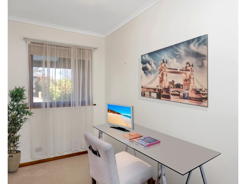 29 Gollop Crescent, Redwood Park SA 5097