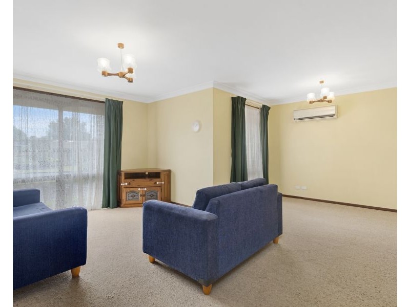 22 Ariadne Crescent, Modbury Heights SA 5092