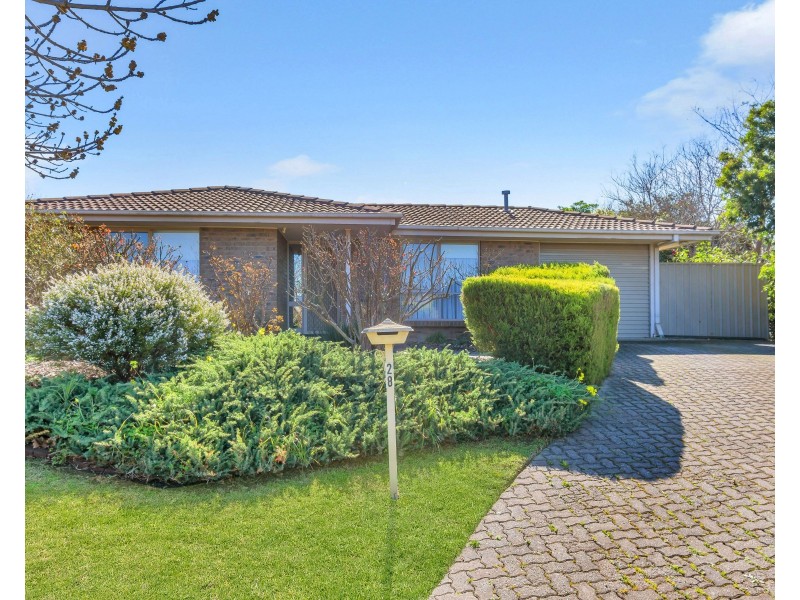 28 Frontignac Court, Wynn Vale SA 5127
