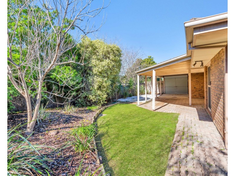 28 Frontignac Court, Wynn Vale SA 5127