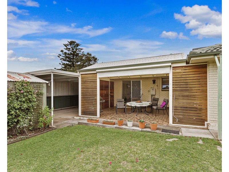 2 Folkestone Street, Modbury Heights SA 5092