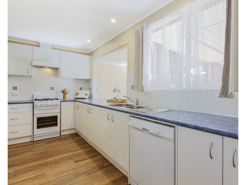 8 Magpie Street, Modbury Heights SA 5092