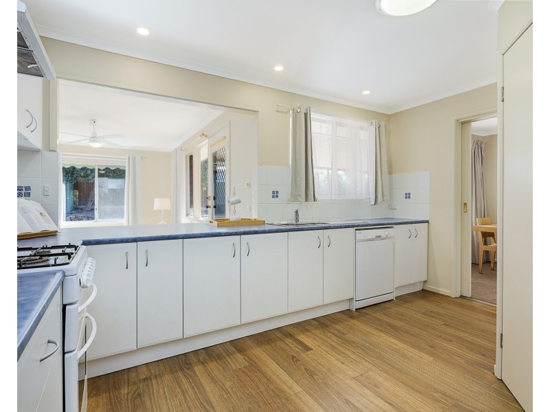 8 Magpie Street, Modbury Heights SA 5092