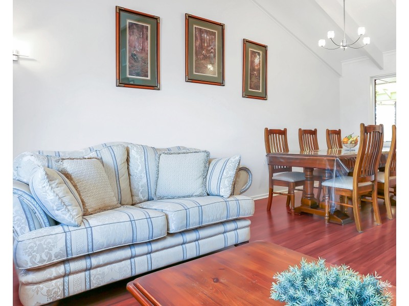 5 Chertsey Court, Wynn Vale SA 5127