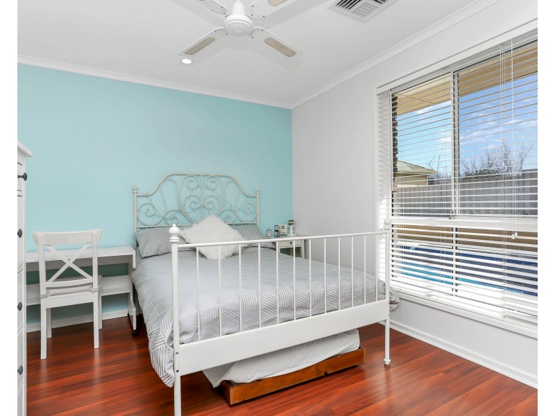 5 Chertsey Court, Wynn Vale SA 5127