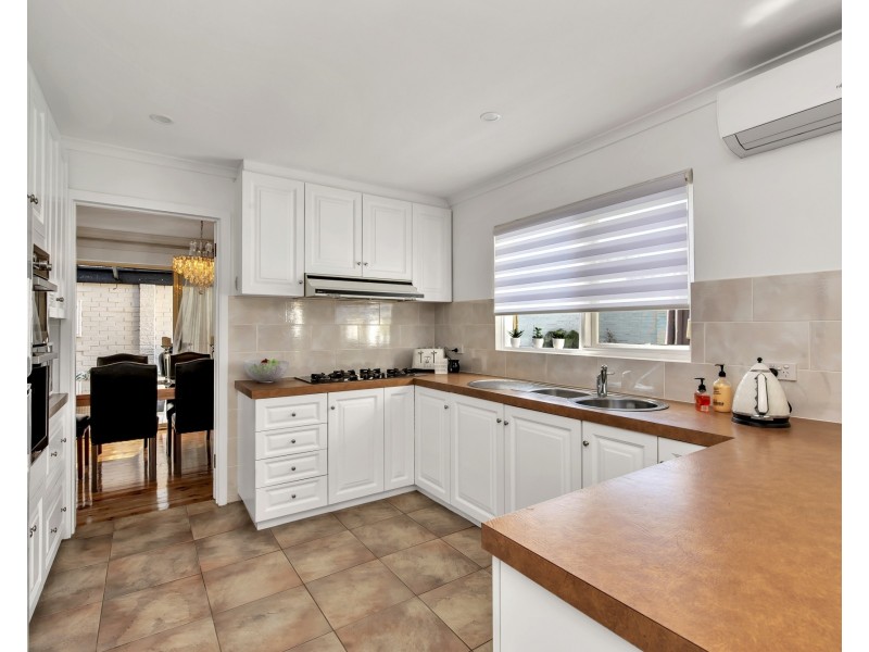 29 Hamilton Road, Fairview Park SA 5126