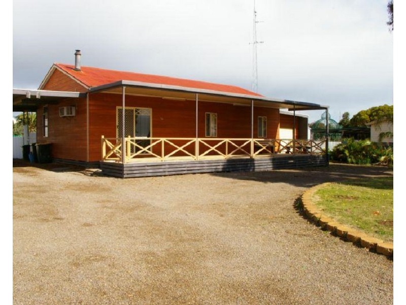 76 Monmouth Street, Moonta Bay SA 5558