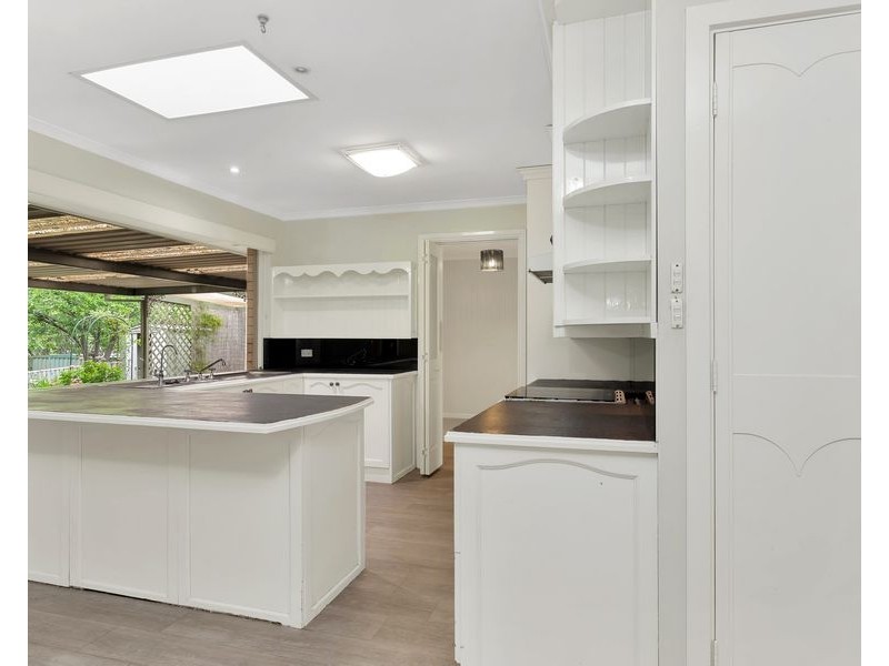 5 Minton Avenue, Modbury Heights SA 5092